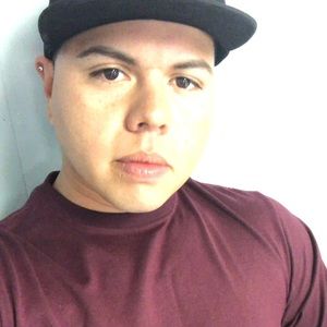 Meet your Posher, Andres